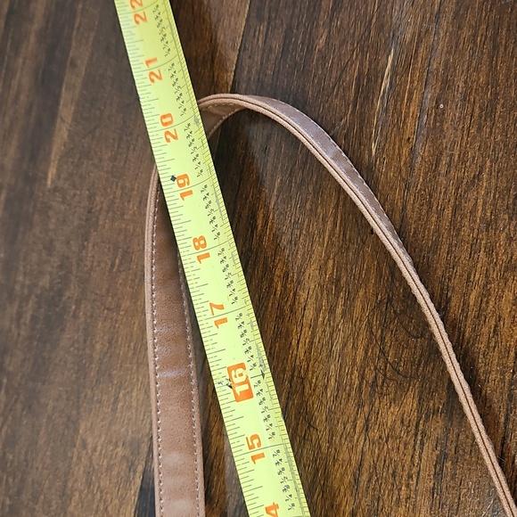 Bueno Tan and Brown Crossbody Bag - Picture 8 of 11